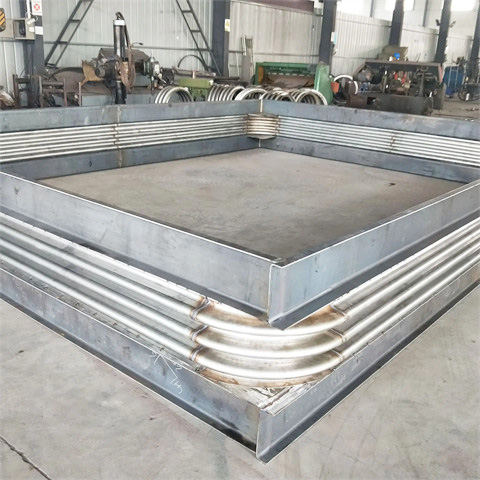 金属补偿器（金属膨胀节）