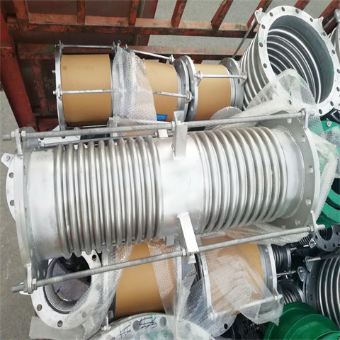 金属补偿器（金属膨胀节）